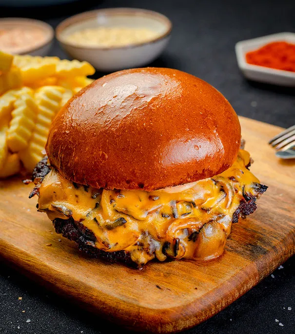 BookNoFees: Välipalabaari – Boom Burger – Bucharest – Boom Burger, kuva 1