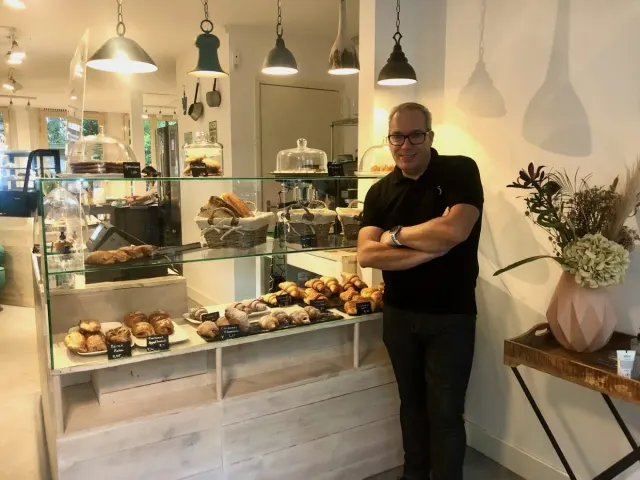 BookNoFees: Leipomo – Craft Coffee & Pastry – Amsterdam – Craft Coffee & Pastry, kuva 2