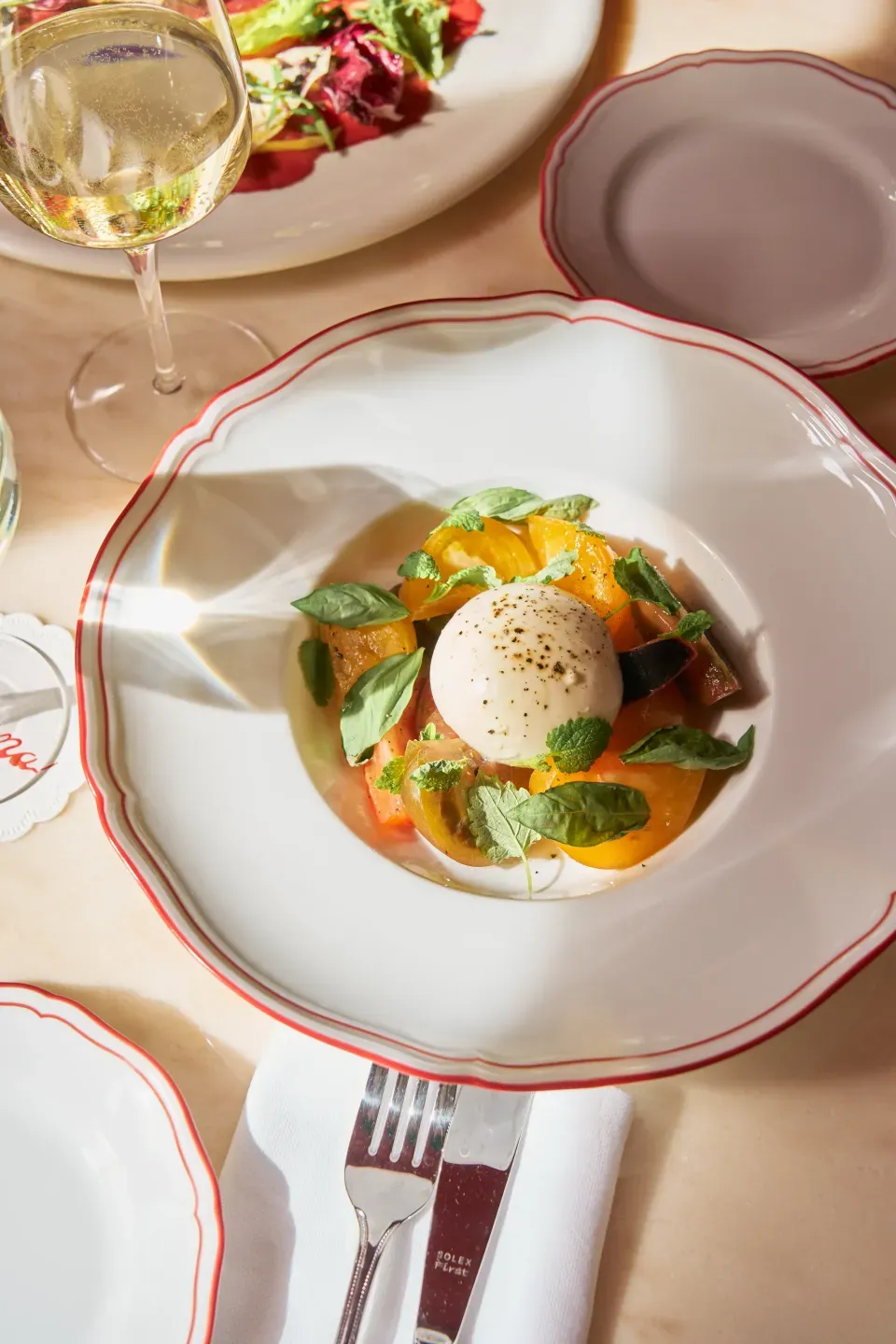 BookNoFees: Ravintola – Donna – Copenhagen – Nainen, kuva 1