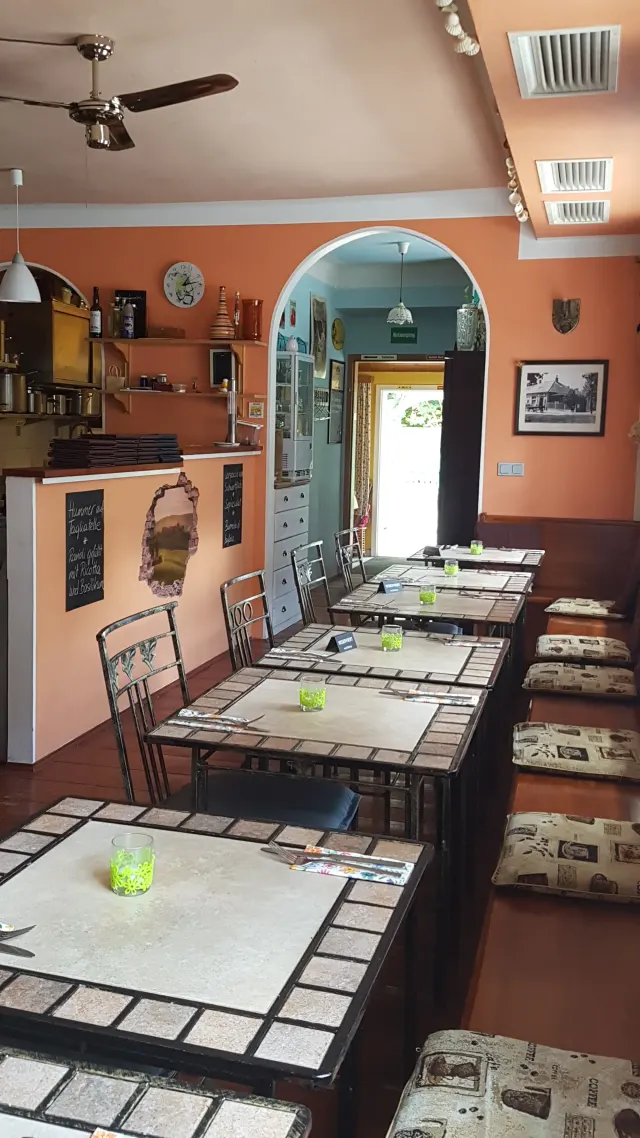 BookNoFees: Ravintola – Arcobaleno Trattoria da Massimo – Vienna – Arcobaleno Trattoria da Massimo, kuva 3