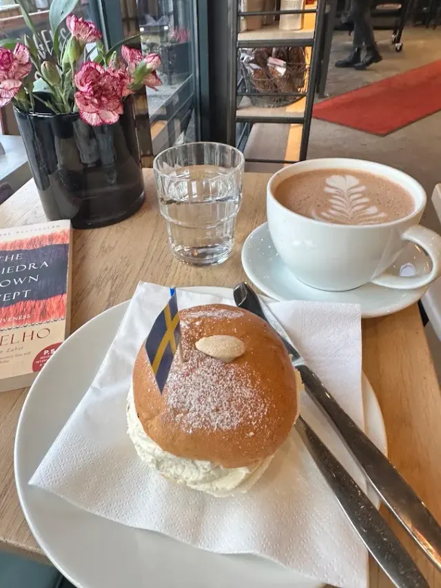 BookNoFees: Kahvila – Baker Hansen – Oslo – Baker Hansen, kuva 3