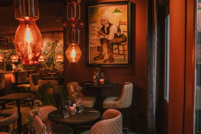 BookNoFees: Ravintola – Black and Blue – Amsterdam – Musta ja sininen, kuva 3