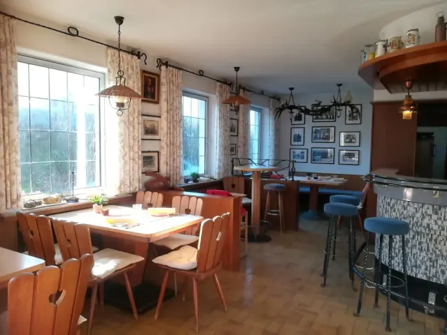 BookNoFees: Ravintola – Eickhoff's Landgasthof – Lennestadt – Eickhoffin maaseutumajatalo, kuva 3