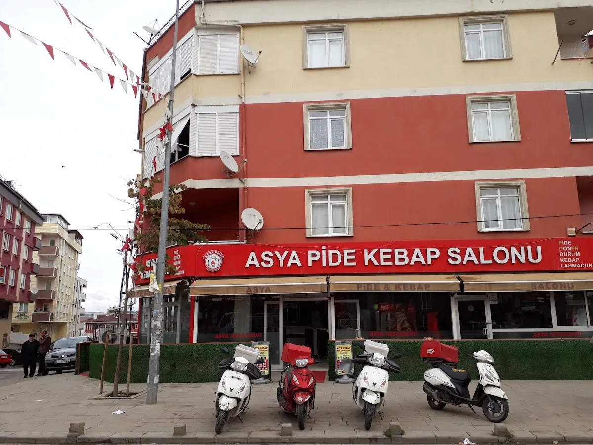 BookNoFees: Ravintola – Asya Pide Kebap Salonu – Istanbul – Asya Pide Kebap -ravintola, kuva 1