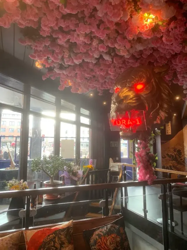 BookNoFees: Ravintola – Wallace’s Taverna – Dublin – Wallacen Taverna, kuva 2