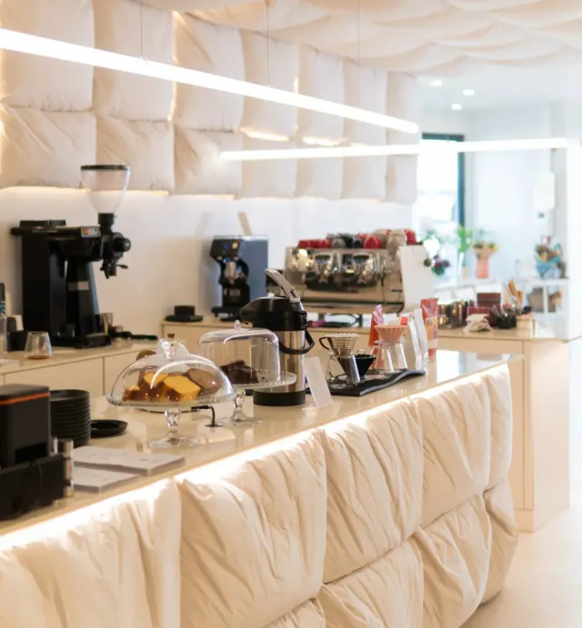 BookNoFees: Kahvila – The Folks – Lisbon – Ihmiset, kuva 3