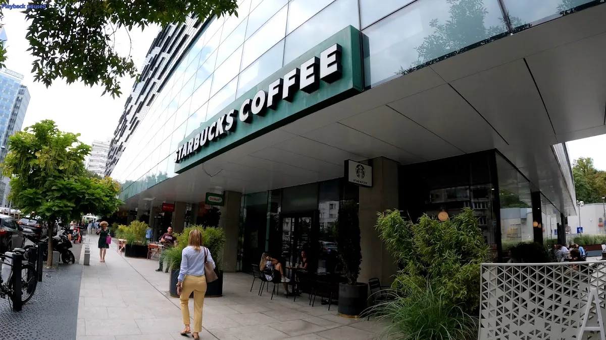 BookNoFees: Ravintola – Starbucks – Bucharest – Starbucks, kuva 1