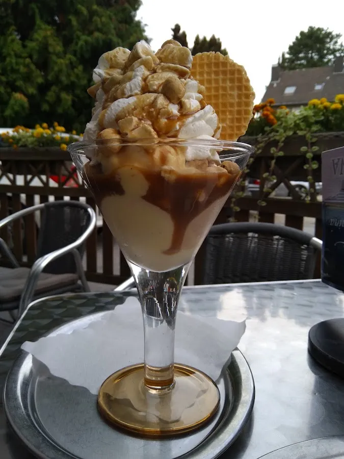 BookNoFees: Ravintola – Eiscafe La Tomina – Witten – Eiscafe La Tomina, kuva 1