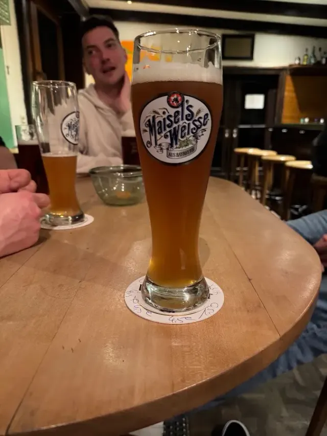 BookNoFees: Spieker's Corner, Marsberg