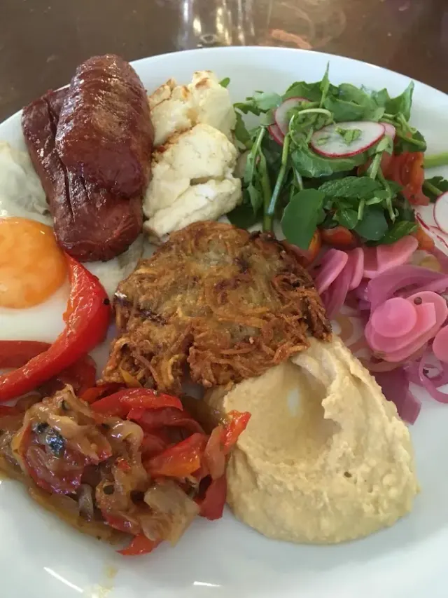 BookNoFees: Kahvila – Avalon Cafe – London – Avalon Cafe, kuva 3