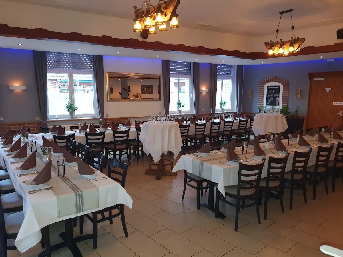 BookNoFees: Ravintola – Gasthaus Suer – Selm – Suer-majatalo, kuva 1