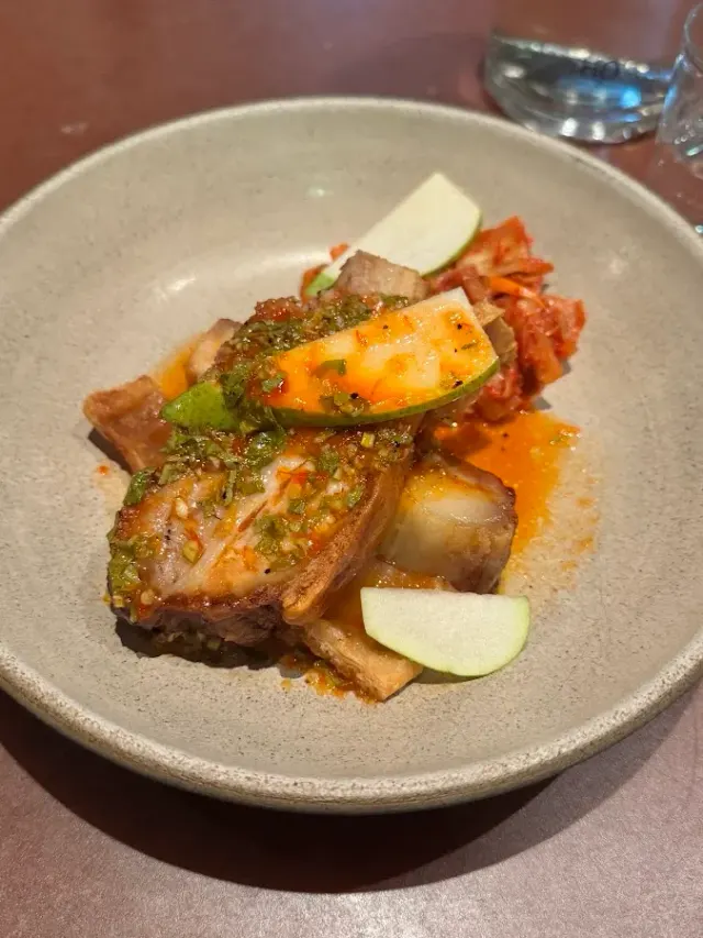 BookNoFees: Ravintola – Ara Restaurant – London – Now-ravintola, kuva 2