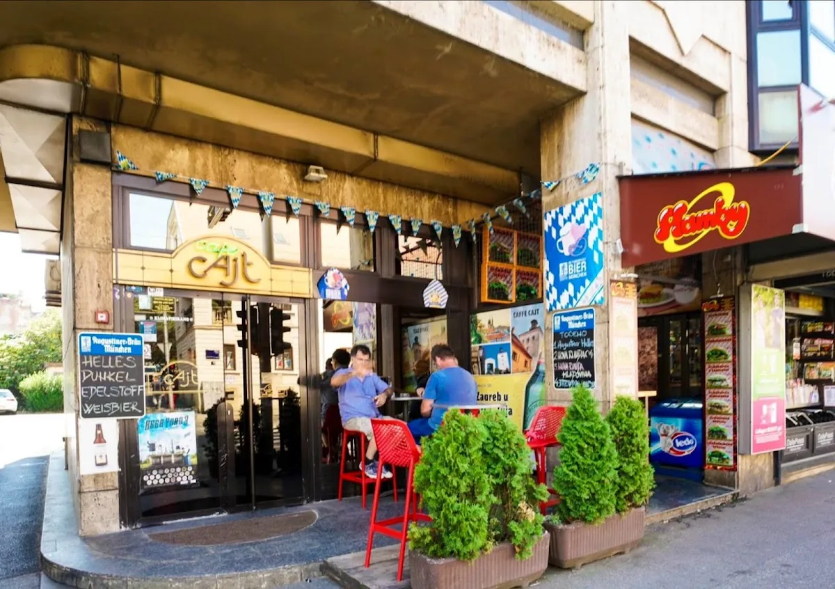 BookNoFees: Kahvila – Cafe Cajt – Zagreb – Cafe Cajt, kuva 1