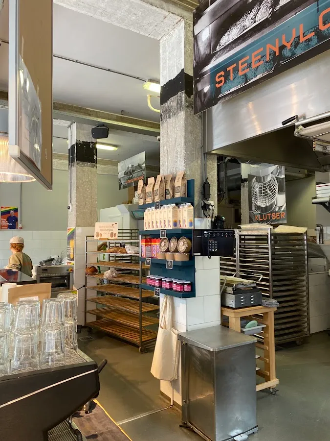 BookNoFees: Ravintola – BBrood! – Amsterdam – BBrood!, kuva 1