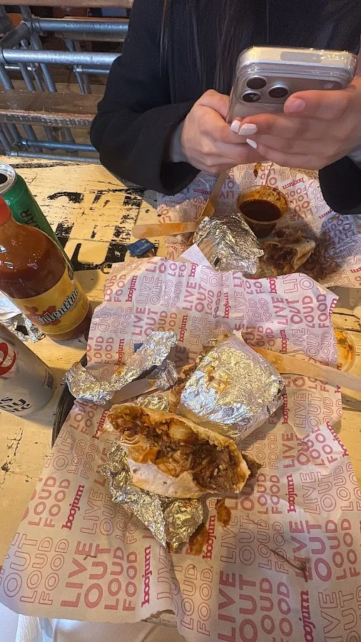 BookNoFees: Välipalabaari – Boojum – Dublin – Boojum, kuva 2