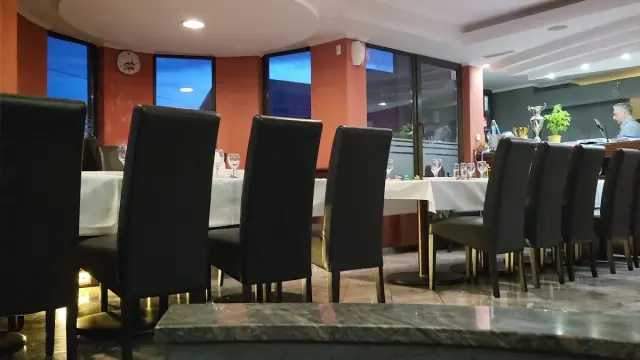 BookNoFees: Ravintola – Bistro Arka – Zagreb – Bistro Arka, kuva 2