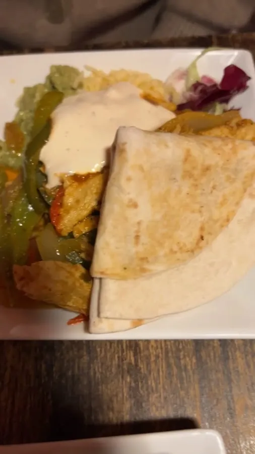 BookNoFees: Ravintola – Aqui – Stockholm – Täällä, kuva 3