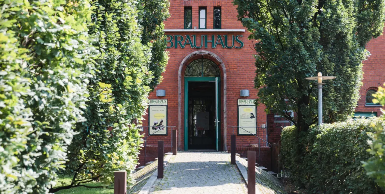 BookNoFees: Ravintola – Brauhaus Spandau – Berlin – Spandau-panimo, kuva 1