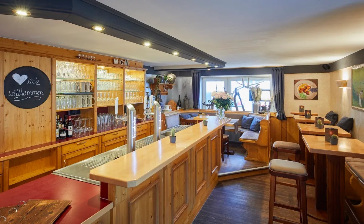 BookNoFees: Ravintola – AndRes Alm Stub'n – Winterberg – AndRes Alm Stub'n, kuva 1
