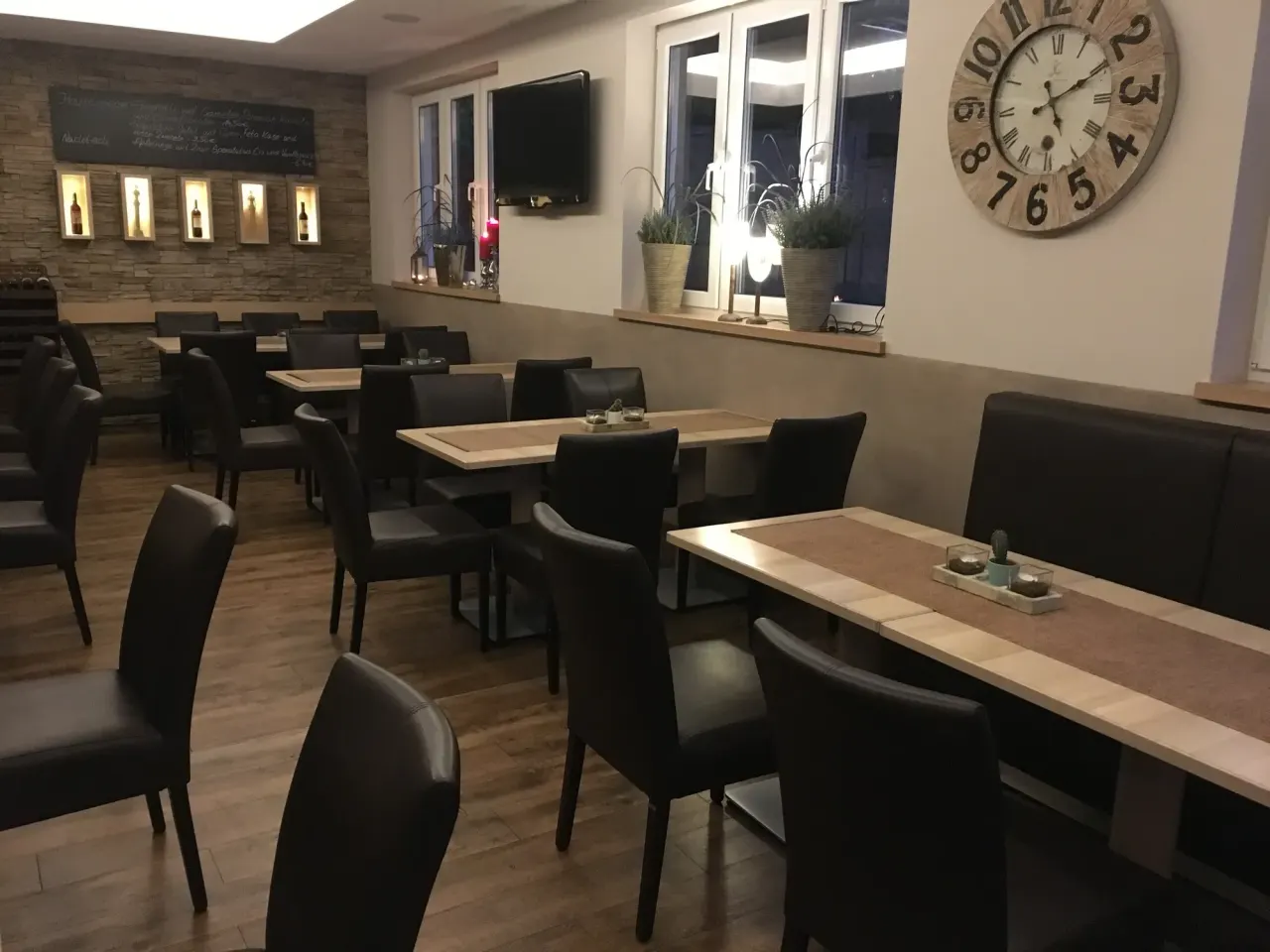 BookNoFees: Ravintola – Diablo – Eslohe – Paholainen, kuva 1