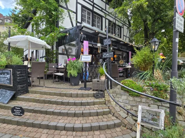 BookNoFees: Café Kännchen Elsey, Hagen