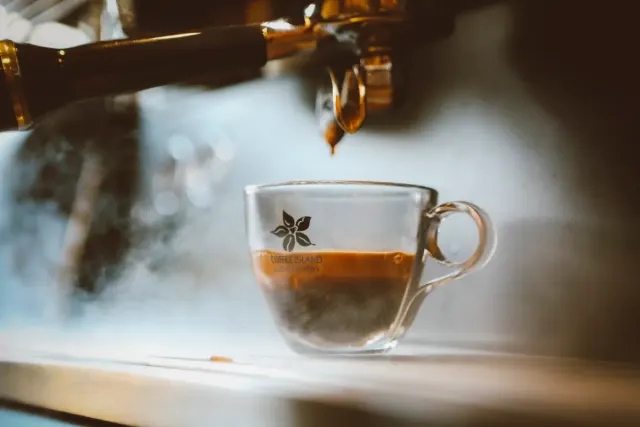 BookNoFees: Kahvila – Coffee Island – Athens – Kahvisaari, kuva 2