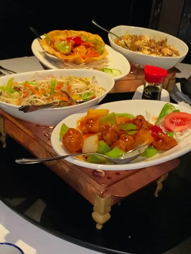BookNoFees: Ravintola – Dragon Restaurant – Istanbul – Dragon-ravintola, kuva 3