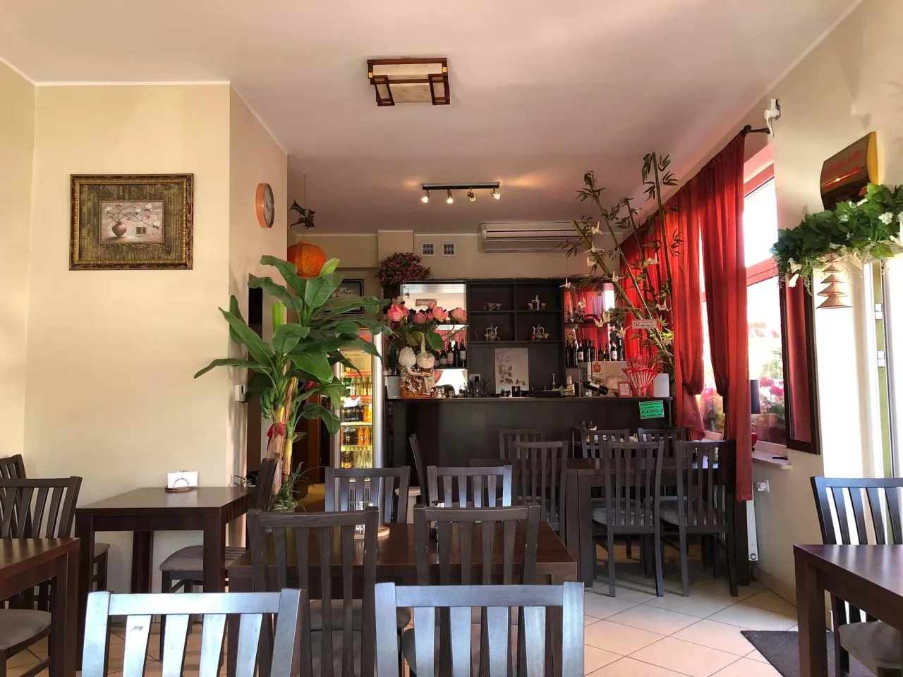 BookNoFees: Ravintola – A Chau – Warsaw – Ja sulje, kuva 1