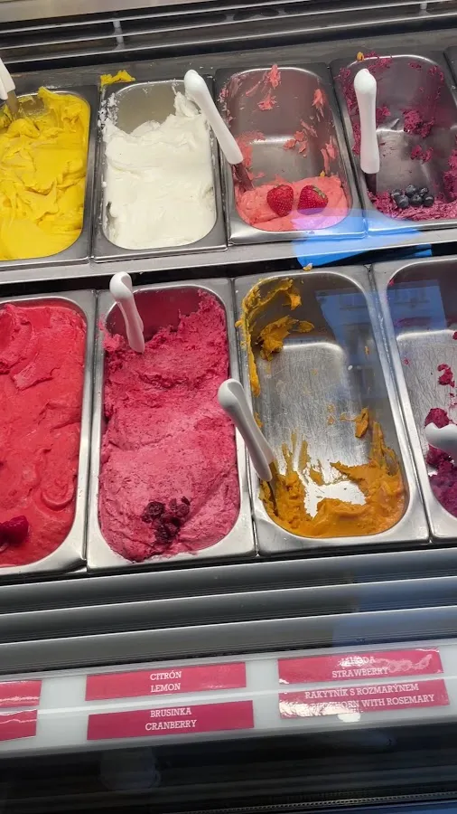 BookNoFees: Ravintola – Crème de la Crème – Prague – Parhaat parhaista, kuva 3