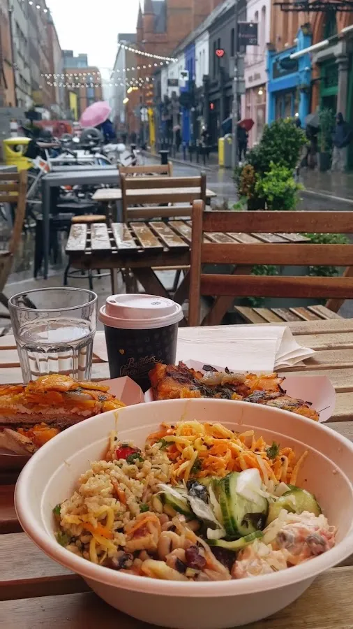 BookNoFees: Kahvila – Blazing Salads – Dublin – Tulisia salaatteja, kuva 3