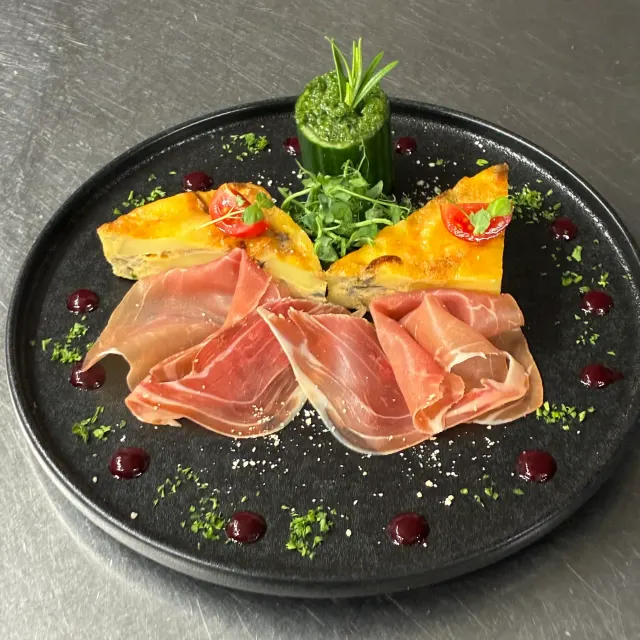 BookNoFees: Ravintola – Hotel Hennemann – Eslohe-Cobbenrode – Hotel Hennemann, kuva 3