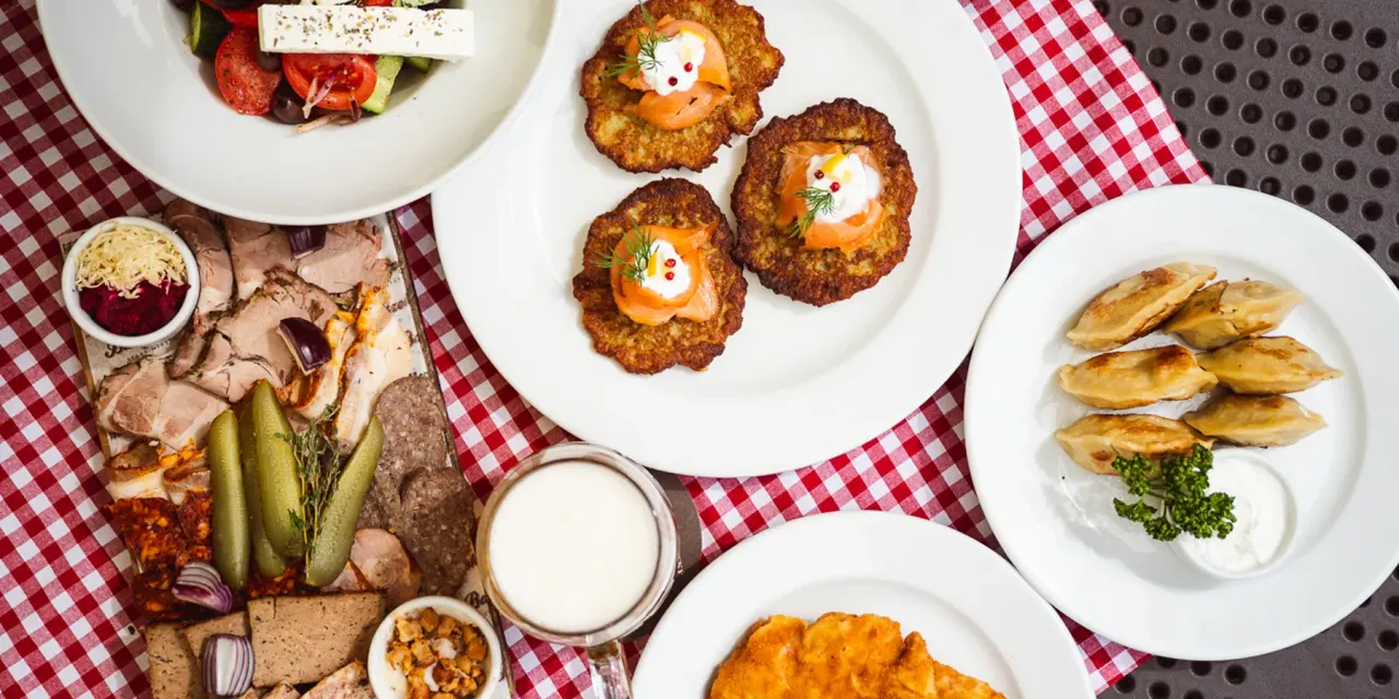 BookNoFees: Ravintola – Bazyliszek – Warsaw – Basiliski, kuva 1