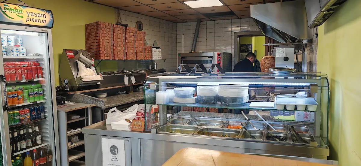 BookNoFees: Välipalabaari – Star Grill – Herscheid – Star Grill, kuva 1