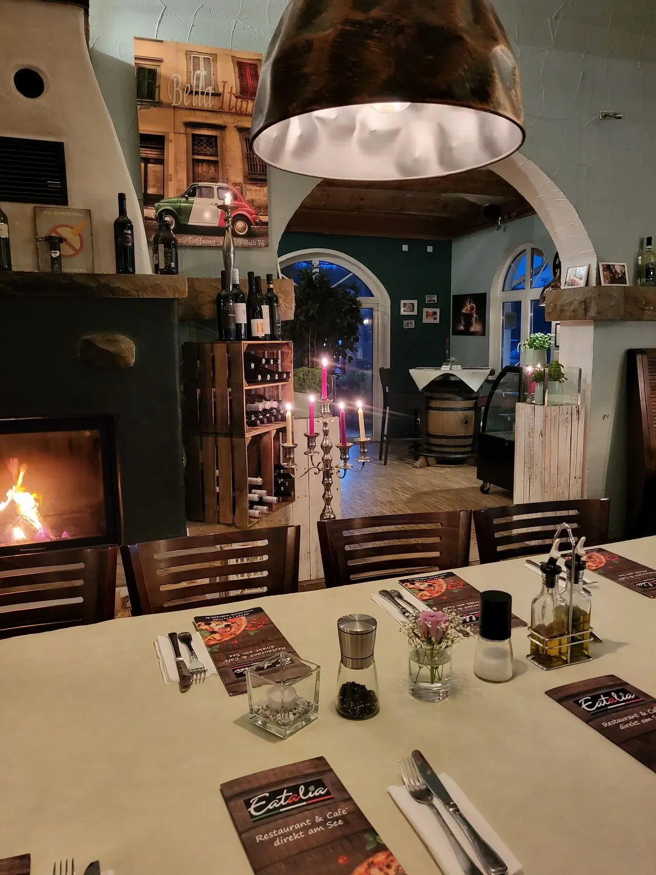 BookNoFees: Ravintola – Eatalia – Möhnesee-Günne – Eatalia, kuva 1