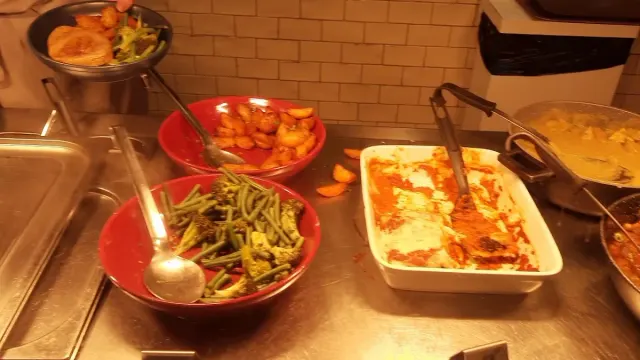 BookNoFees: Ravintola – Cornucopia – Dublin – Yltäkylläisyys, kuva 2