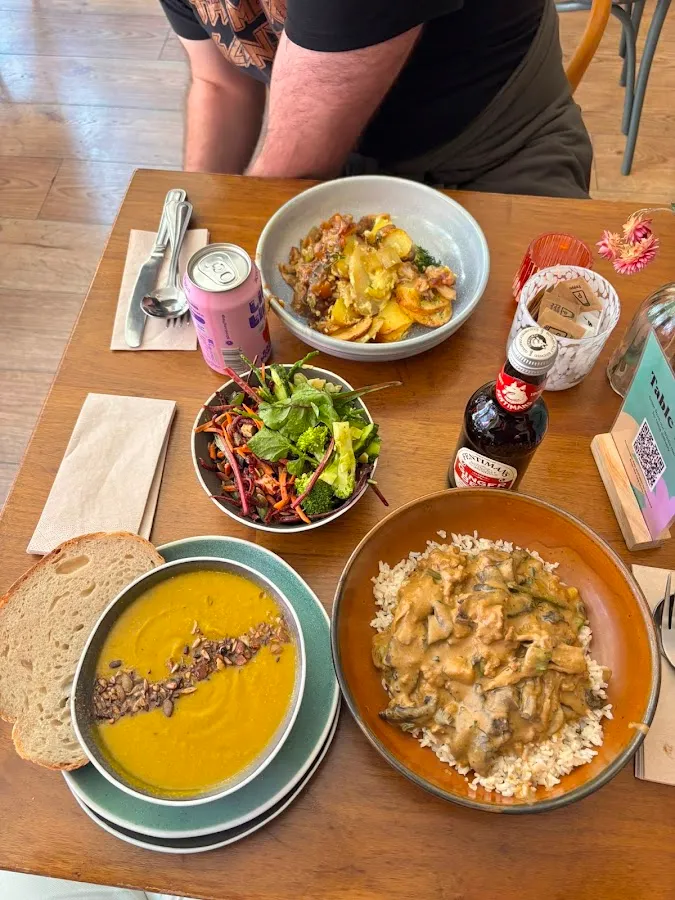 BookNoFees: Ravintola – Cornucopia – Dublin – Yltäkylläisyys, kuva 1