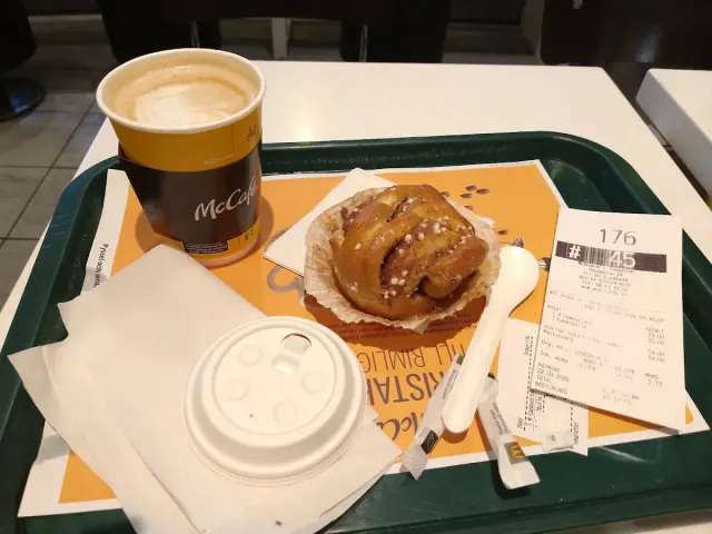 BookNoFees: Välipalabaari – McDonald's – Stockholm – McDonald's, kuva 2