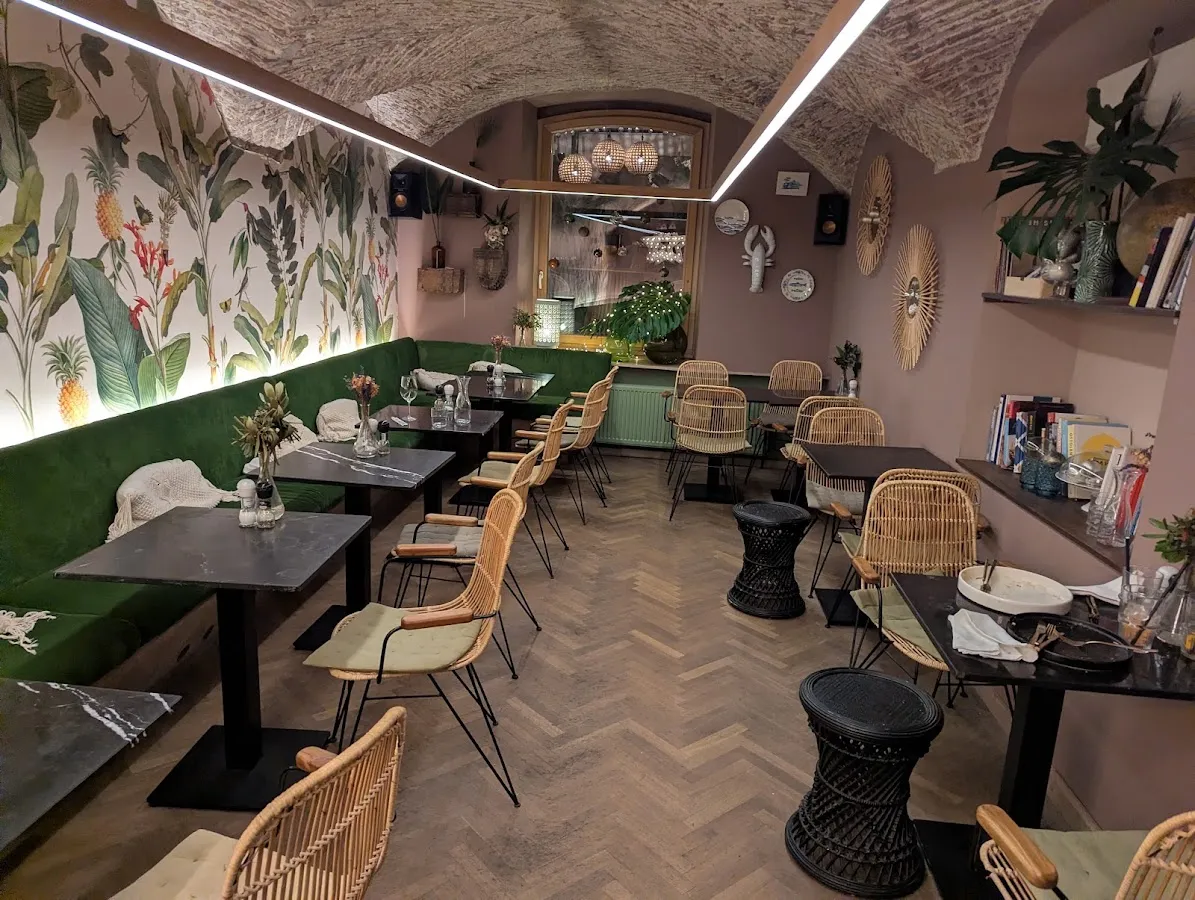 BookNoFees: Ravintola – Gostilna Vida – Ljubljana – Vida-ravintola, kuva 1