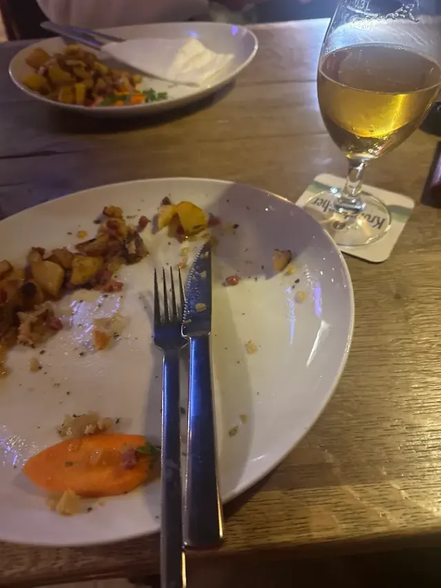 BookNoFees: Ravintola – Die Keule - Schwertes Esskneipe – Schwerte – Die Keule - Schwerten ruokakapakka, kuva 2