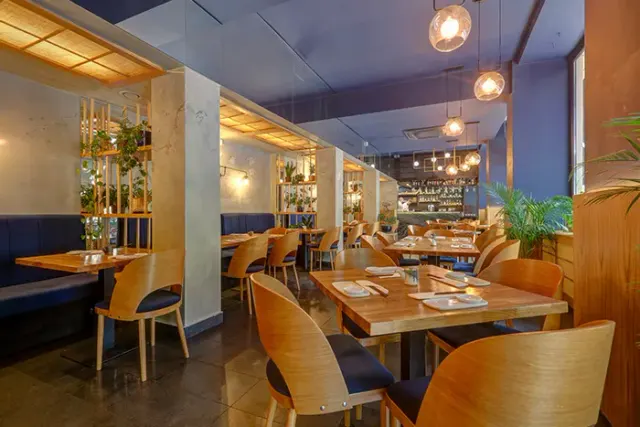 BookNoFees: Ravintola – Art Sushi – Warsaw – Art Sushi, kuva 3