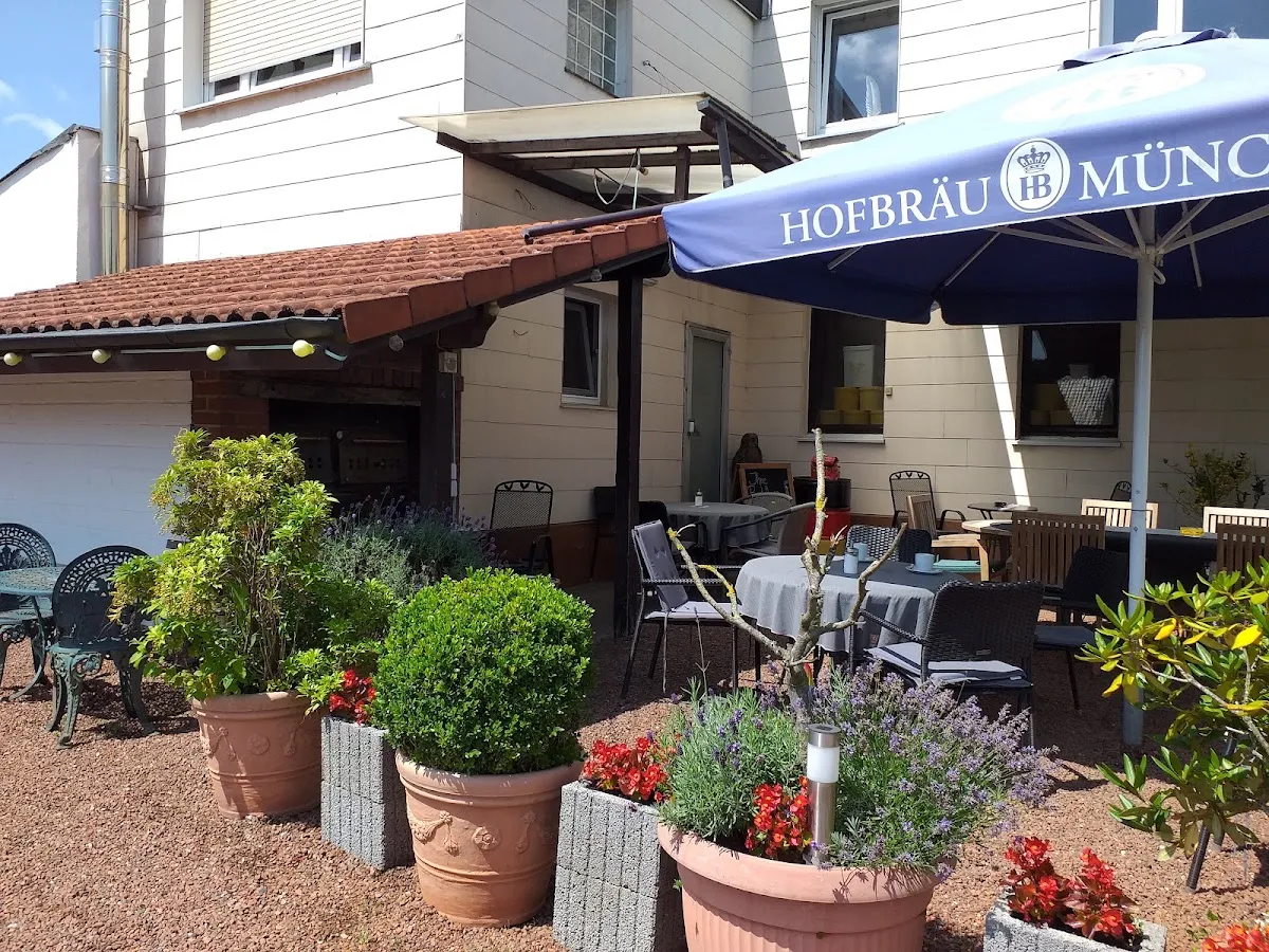 BookNoFees: Leipomo – Stolte Bäckerei & Cafe Konditorei – Sprockhövel – Stolte Leipomo & Kahvila-konditoria, kuva 1