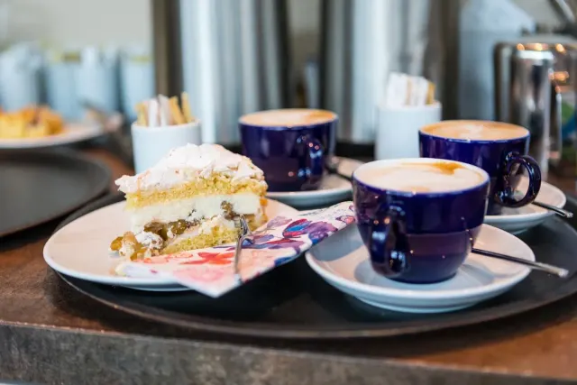 BookNoFees: Ravintola – Cafe Pusteblume – Sprockhövel – Café Pusteblume, kuva 3