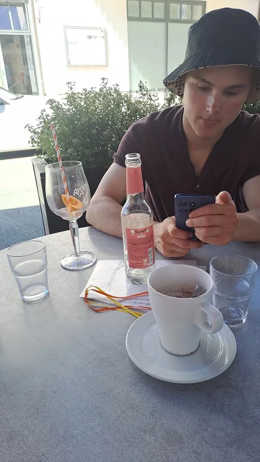 BookNoFees: Ravintola – Cafe Krämer – Winterberg – Cafe Krämer, kuva 3