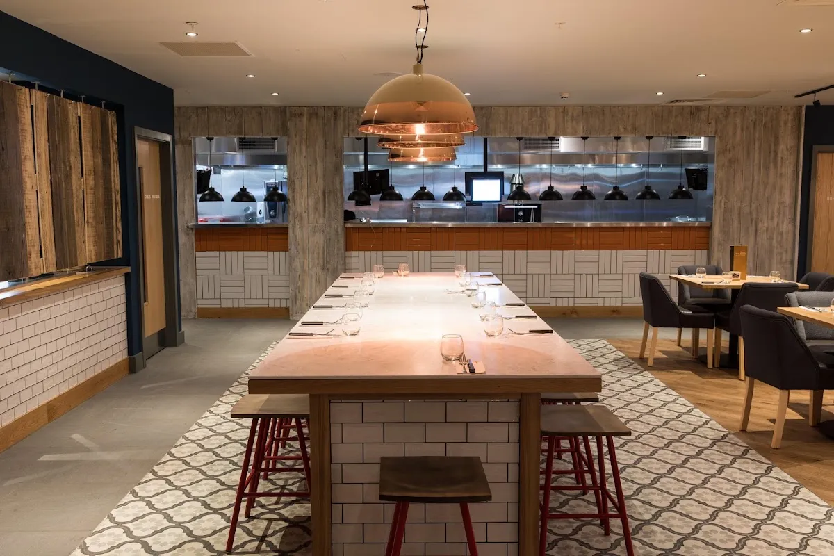 BookNoFees: Ravintola – Bar + Block – London – Baari + kortteli, kuva 1