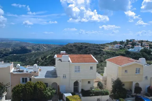 BookNoFees: loma-asunto, Pissouri – Koko asunto · Pissouri