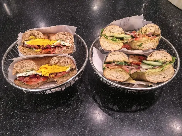 BookNoFees: Kahvila – Bagel & Juice – Oslo – Bagel & Juice, kuva 2
