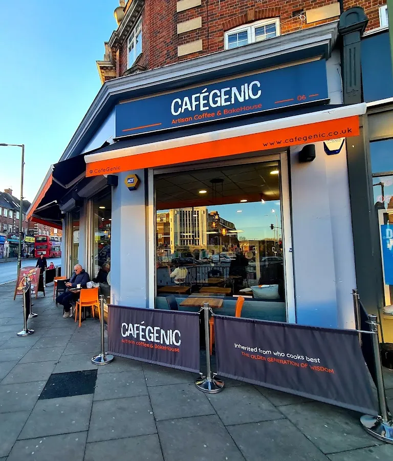 BookNoFees: Kahvila – CaféGenic – London – CaféGenic, kuva 1