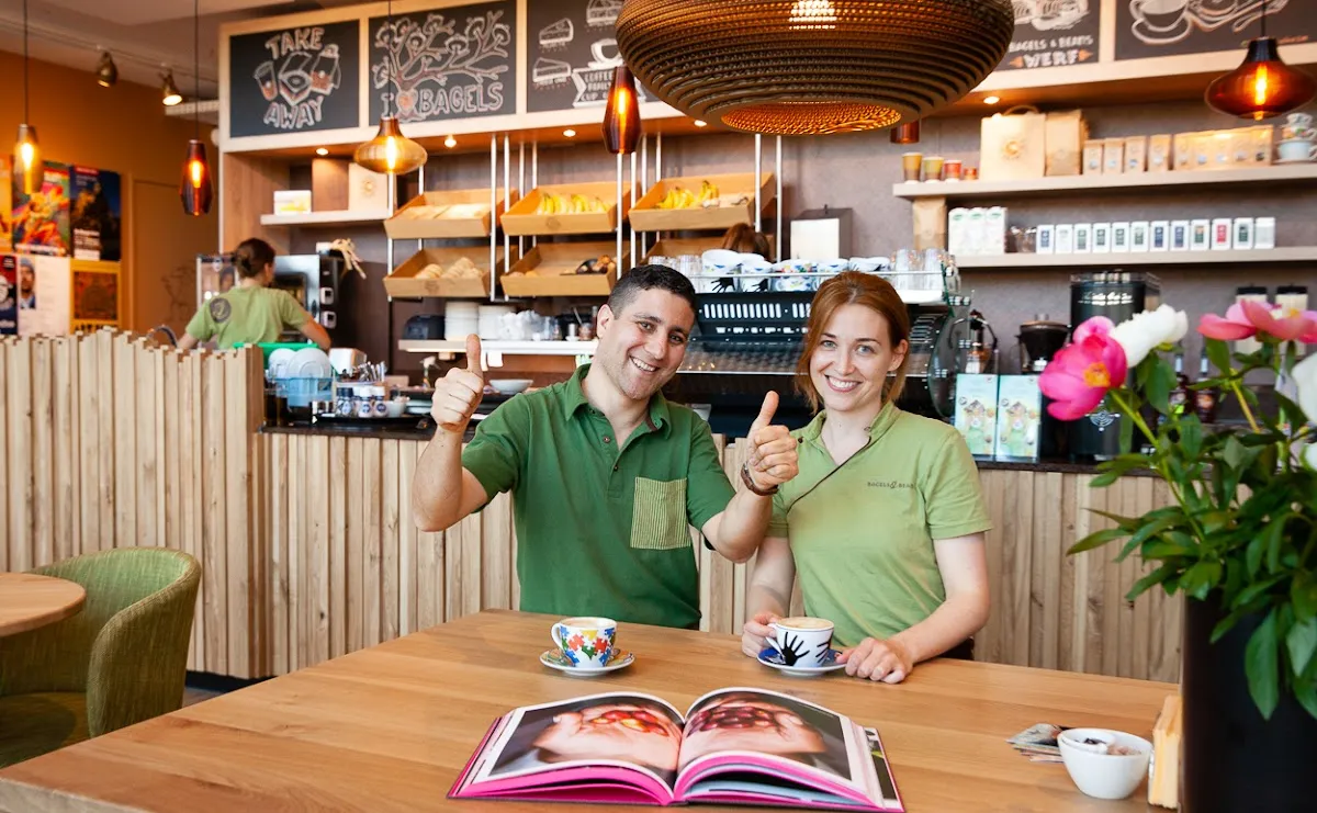 BookNoFees: Ravintola – Bagels & Beans – Amsterdam – Bagels & Beans, kuva 1
