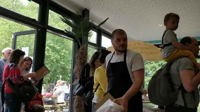 BookNoFees: Kafé – Brown And Green Life – London – Brunt och grönt liv, bild 3