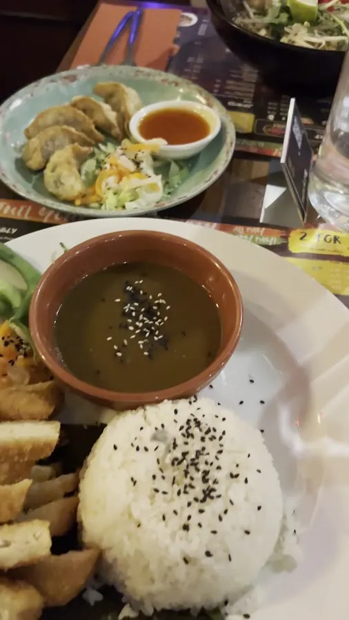 BookNoFees: Restaurang – Banana Tree – London – Bananträd, bild 3
